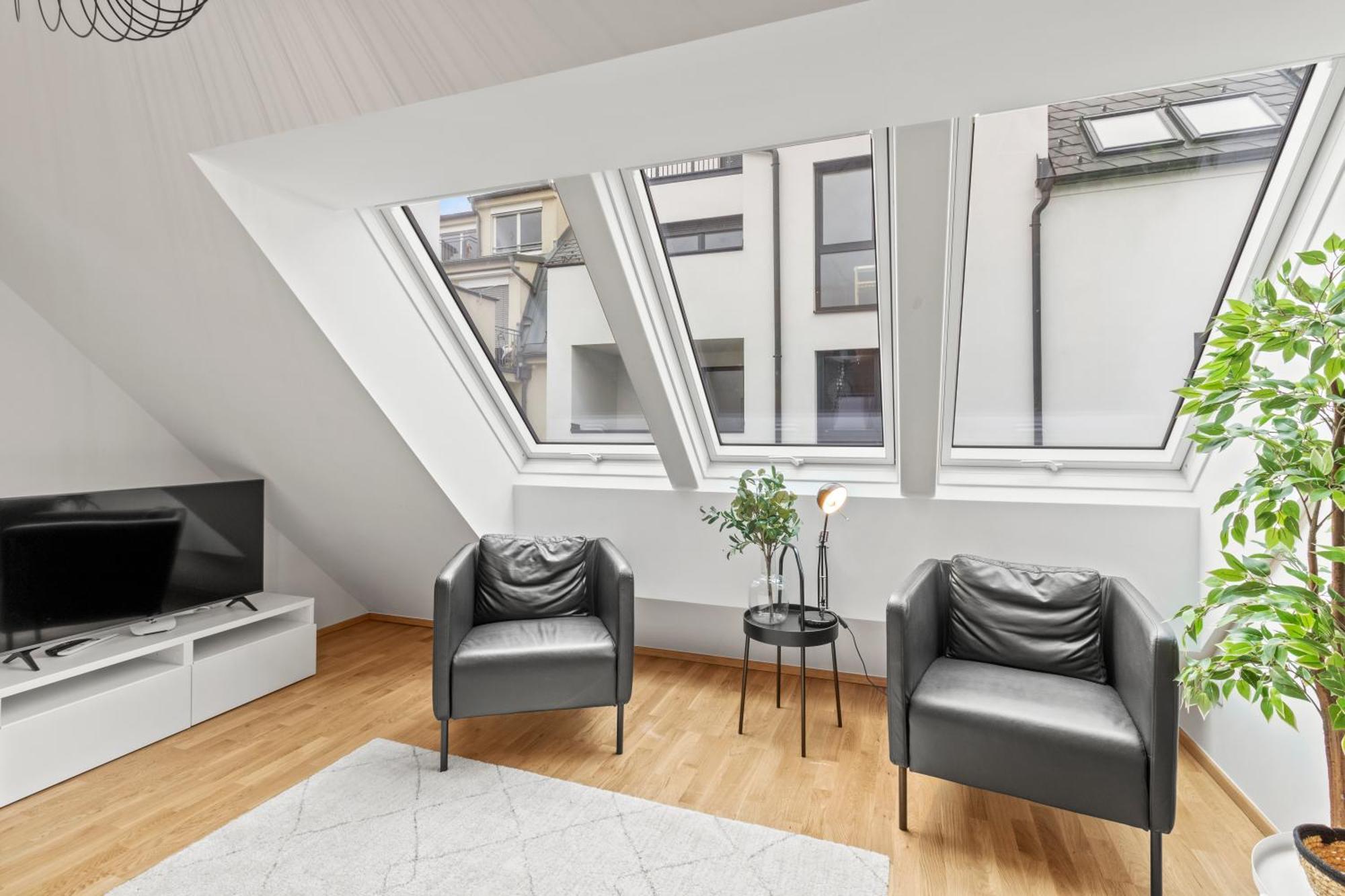 1 Min To Public Transport - 3 Min To Supermarket And Pharmacy - On-Site Parking For 19,90 Eur Vienna Exterior photo
