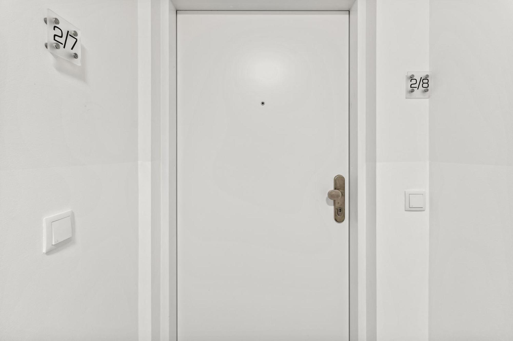 1 Min To Public Transport - 3 Min To Supermarket And Pharmacy - On-Site Parking For 19,90 Eur Vienna Exterior photo